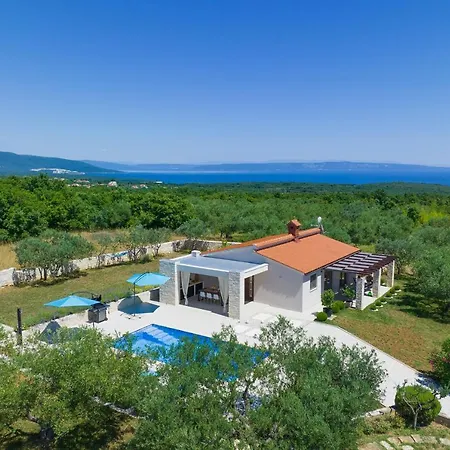 Silentio - Peaceful And Private With Outdoor Pool And Whirlpool, Istrien