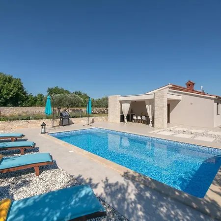 Silentio - Peaceful And Private With Outdoor Pool And Whirlpool, Istrien * Marčana